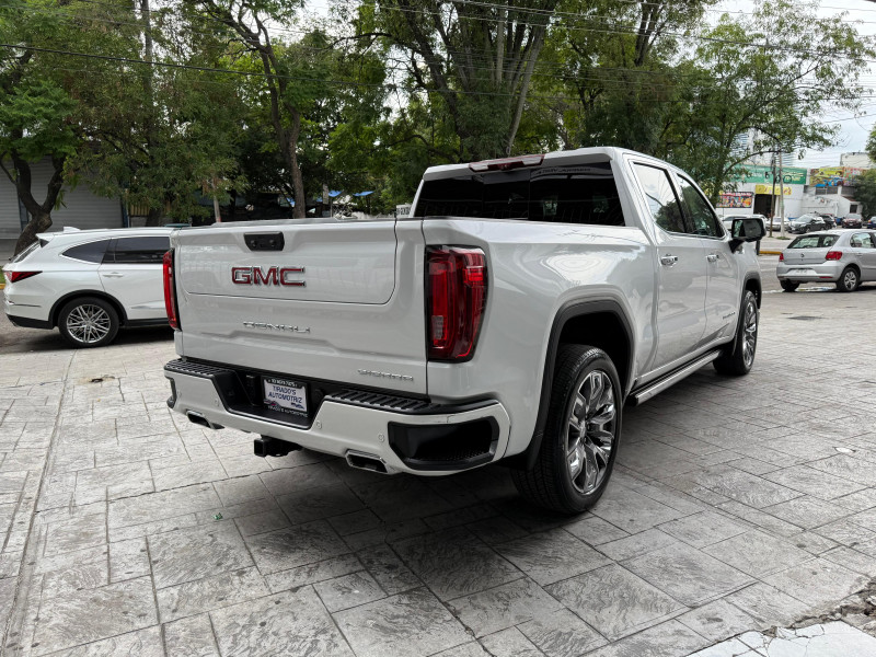 GMC Sierra SIERRA DENALY 2023