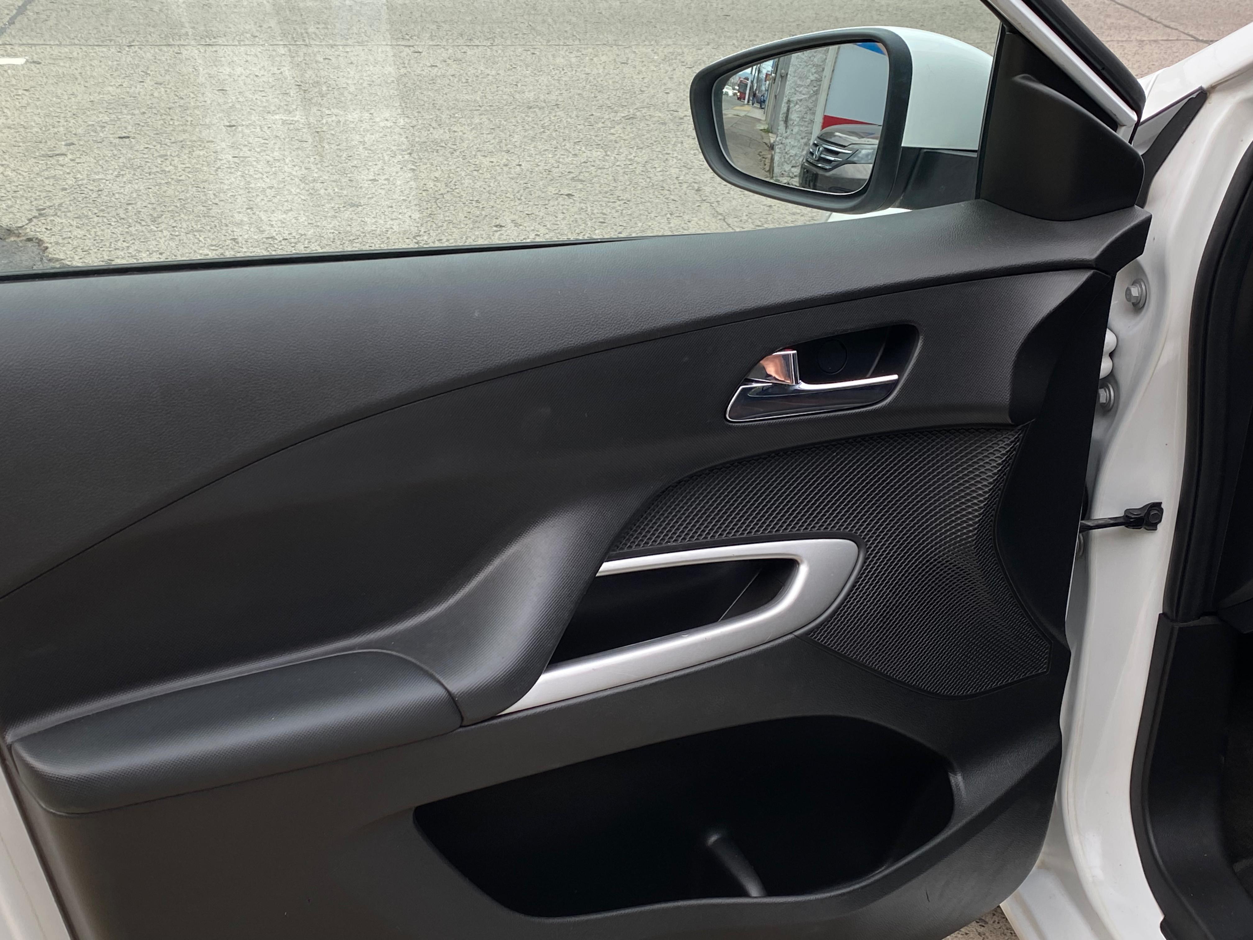 Chevrolet Aveo LS 2023
