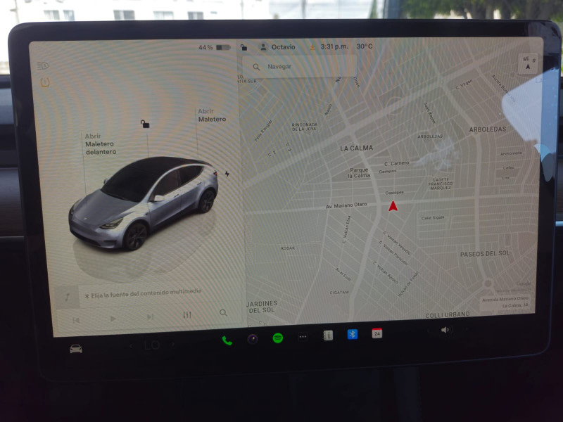 Tesla Model Y AUTONOMIA MAYOR 2025