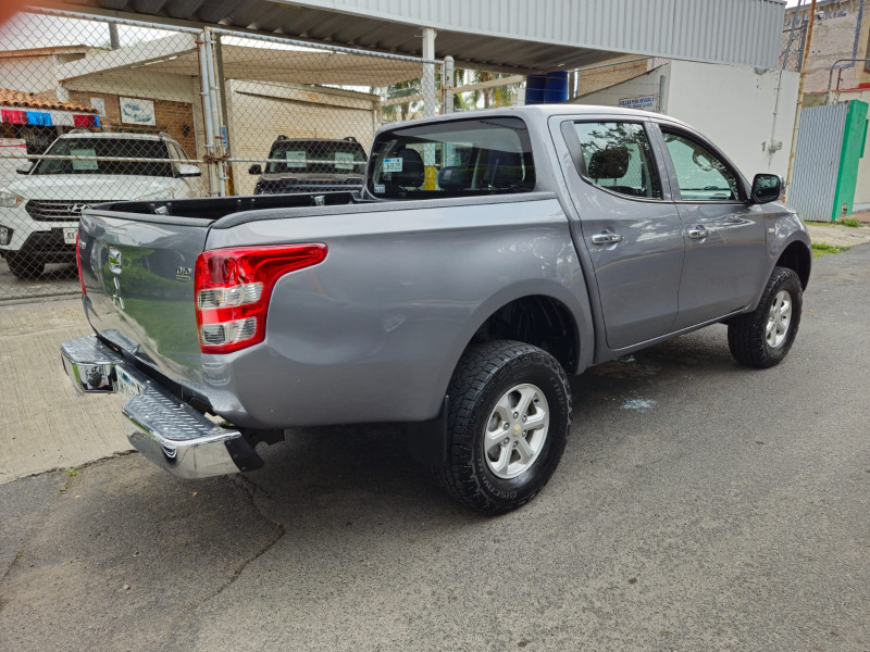 Mitsubishi L200 DIESEL 4X4 2017