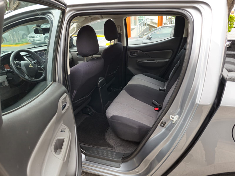 Mitsubishi L200 DIESEL 4X4 2017