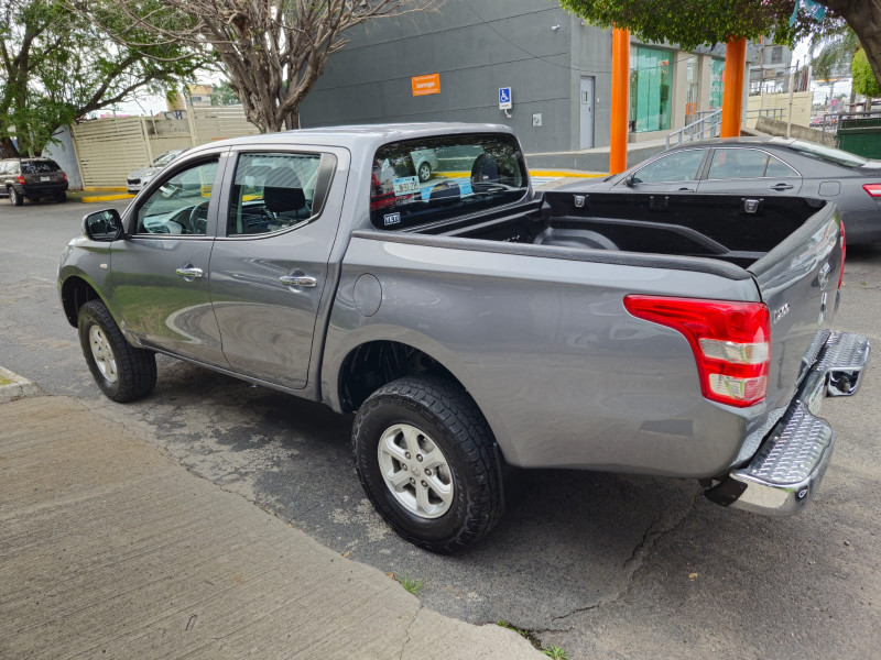 Mitsubishi L200 DIESEL 4X4 2017