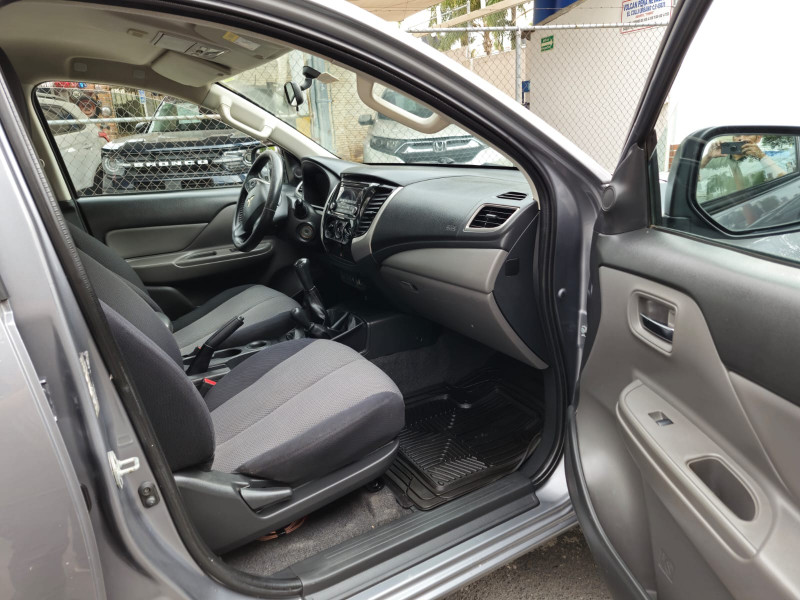 Mitsubishi L200 DIESEL 4X4 2017