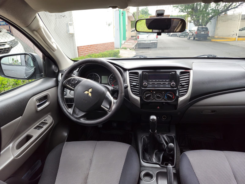 Mitsubishi L200 DIESEL 4X4 2017