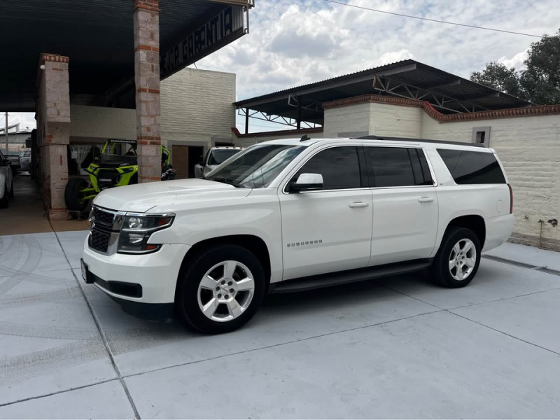 Chevrolet Suburban LT 2016