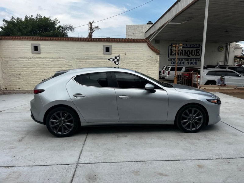 Mazda Mazda 3 SPORT 2023