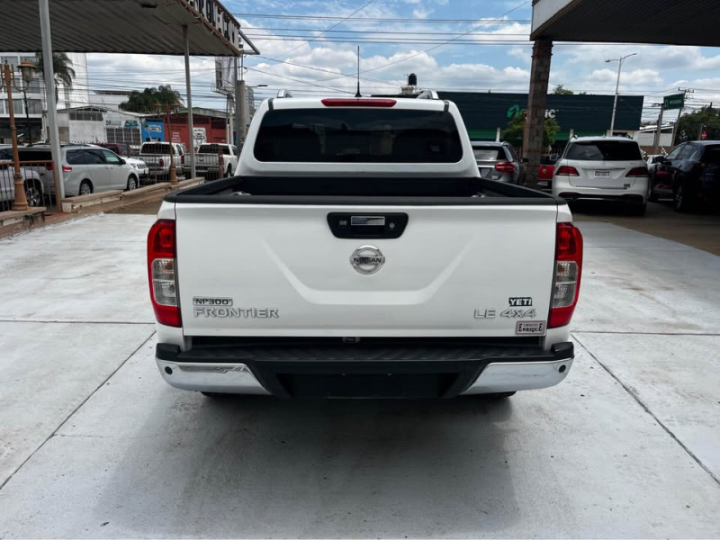 Nissan Frontier LE DIESEL 4X4 2018