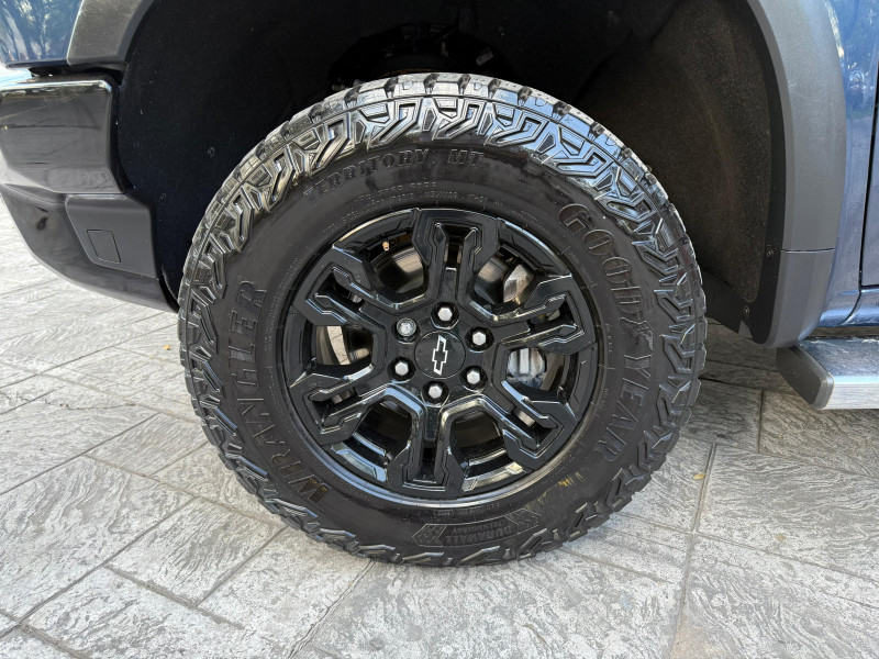 Chevrolet Cheyenne zr2 4  pts 2022