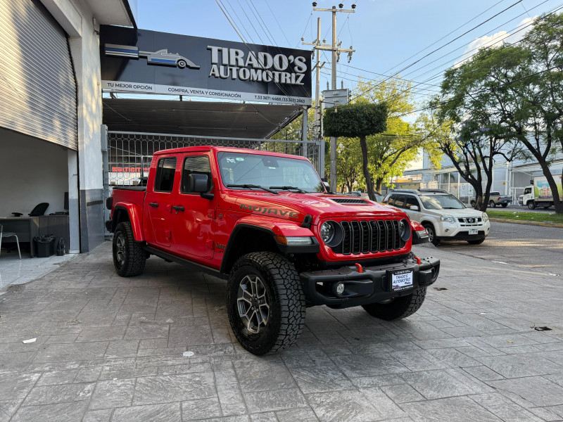 Jeep Gladiator mojave 2025