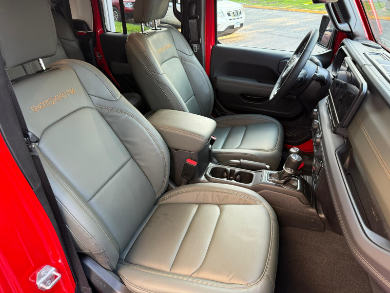 Jeep Gladiator mojave 2025