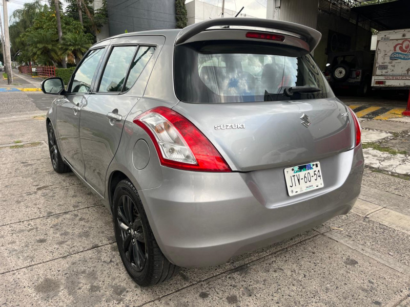 Suzuki Swift HB GLX 2016