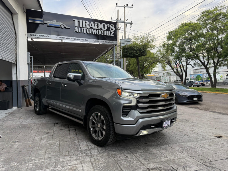 Chevrolet Cheyenne HIGH COUNTRY 2023