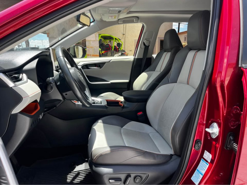Toyota RAV4 ADVENTURE 2020