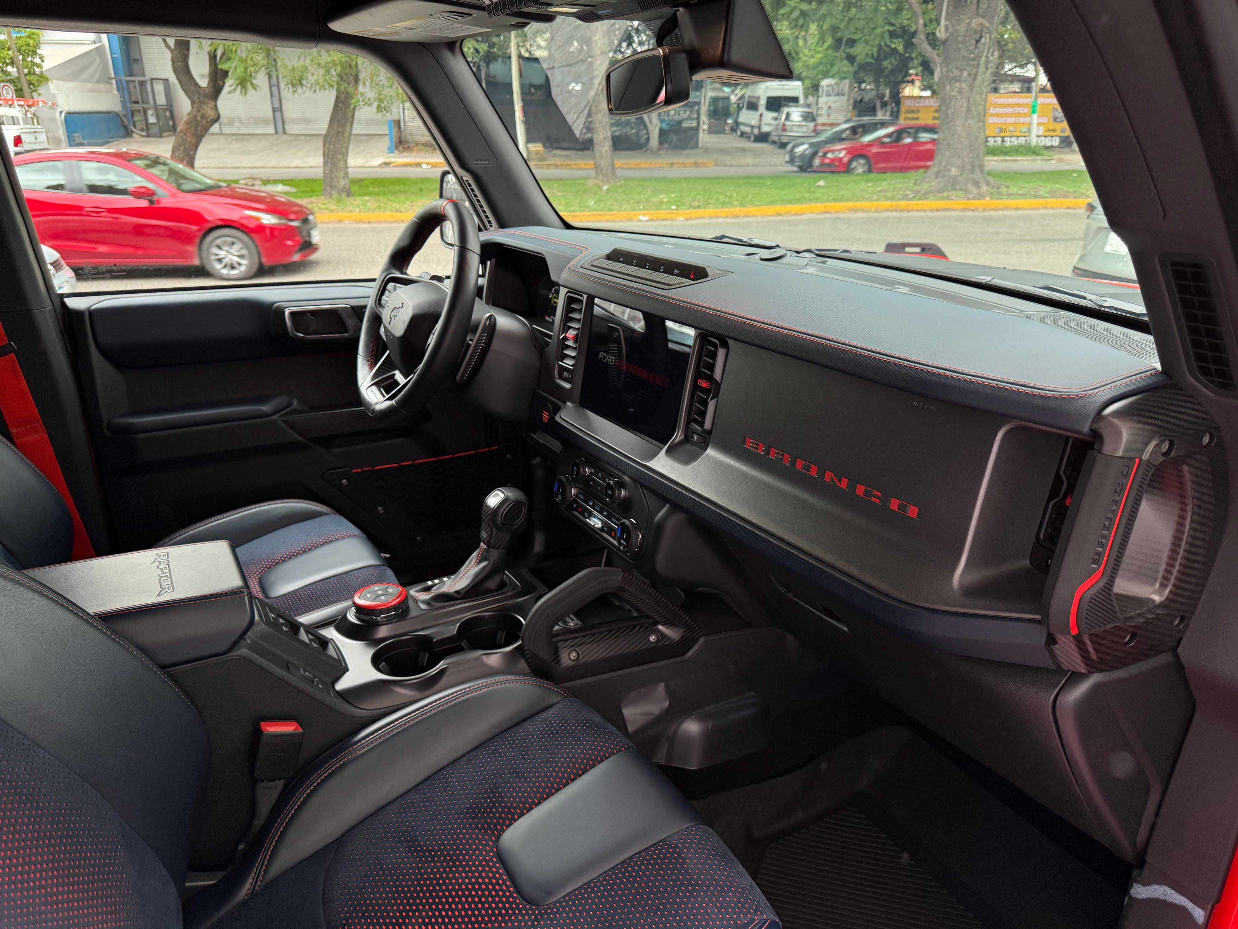 Ford Bronco raptor 2022