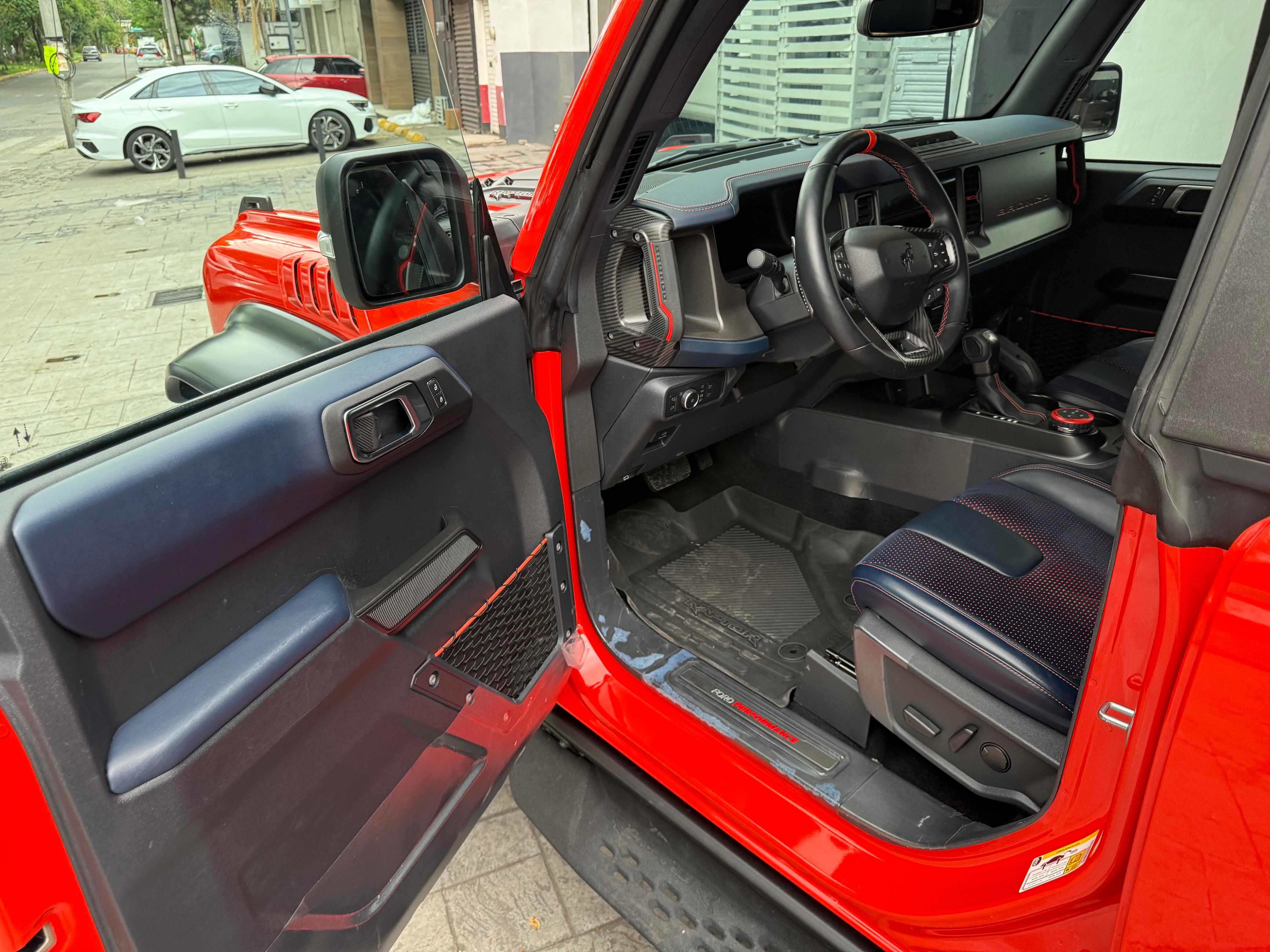Ford Bronco raptor 2022