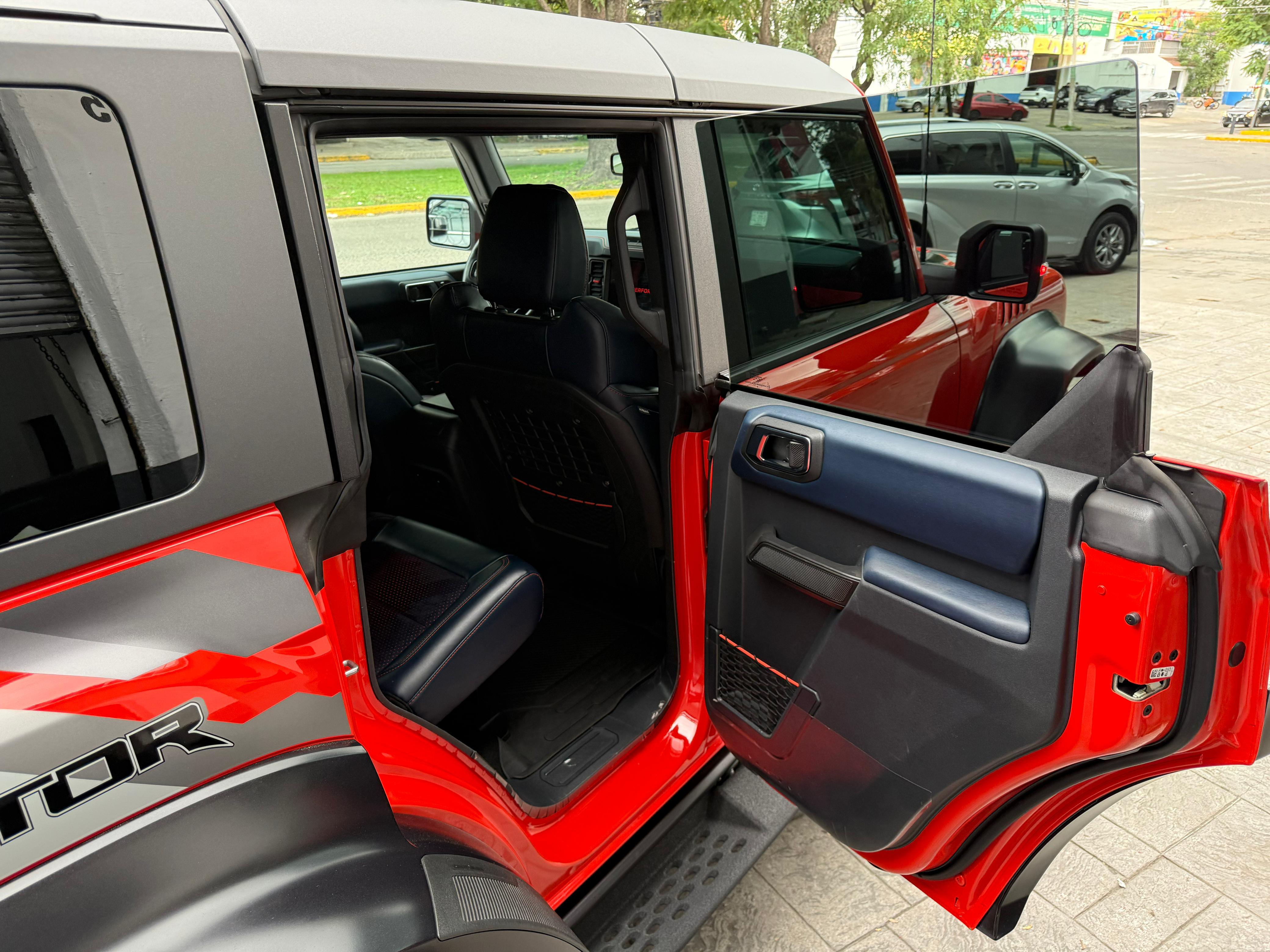 Ford Bronco raptor 2022