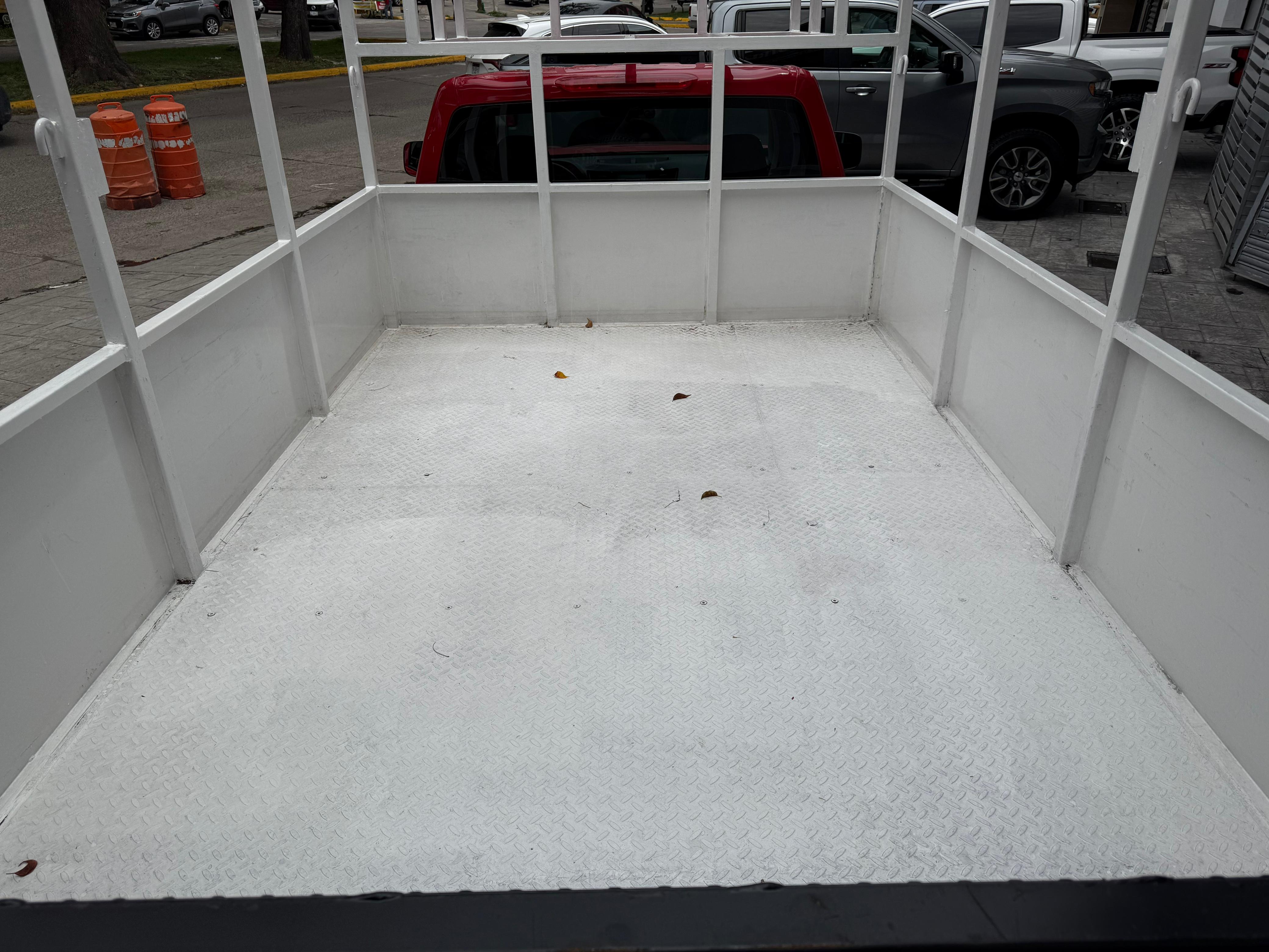 Nissan Frontier np 300 2022