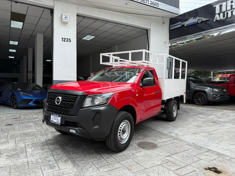 Nissan Frontier np 300 2022