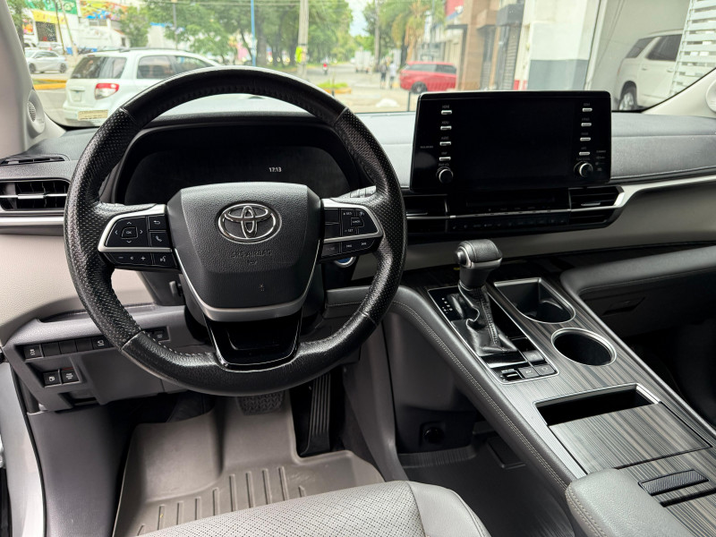 Toyota Sienna Limited 2021