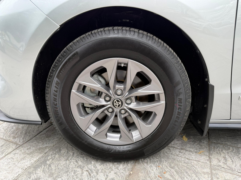 Toyota Sienna Limited 2021