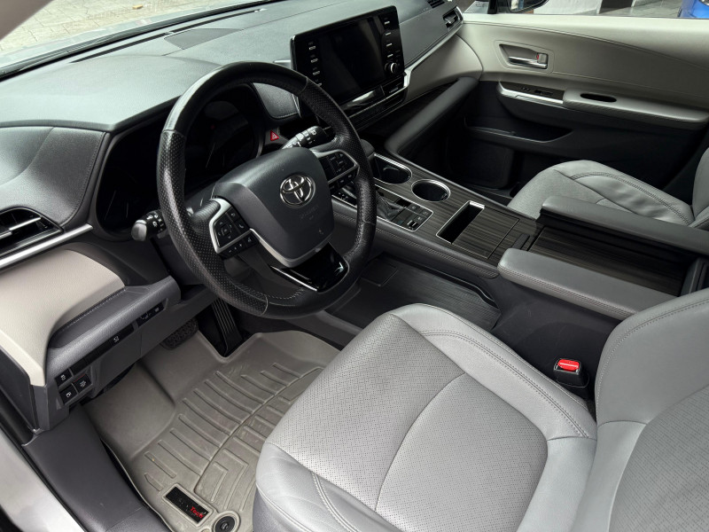 Toyota Sienna Limited 2021