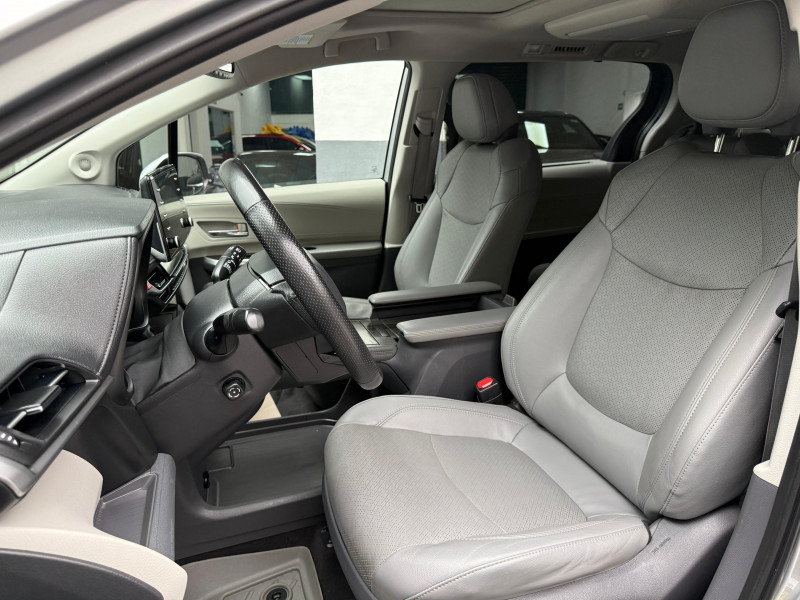 Toyota Sienna Limited 2021