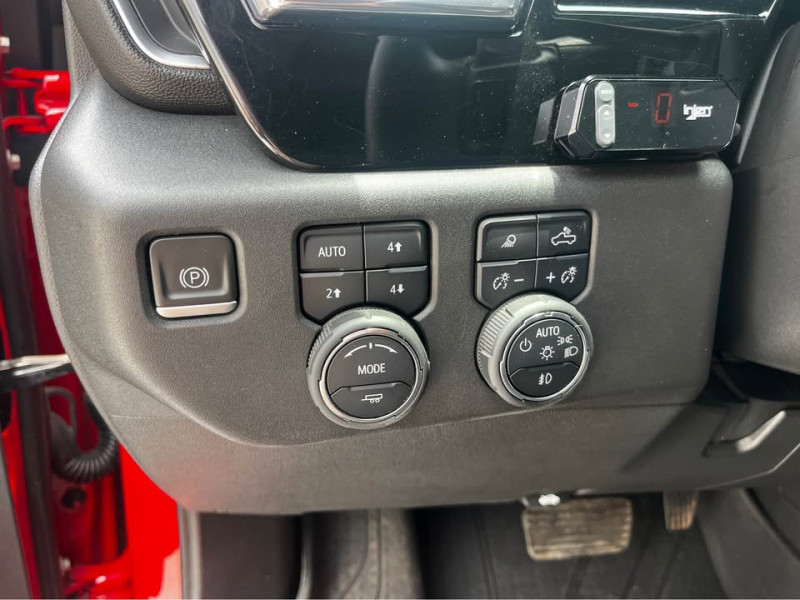 Chevrolet Cheyenne RST DOBLE CABINA 2023