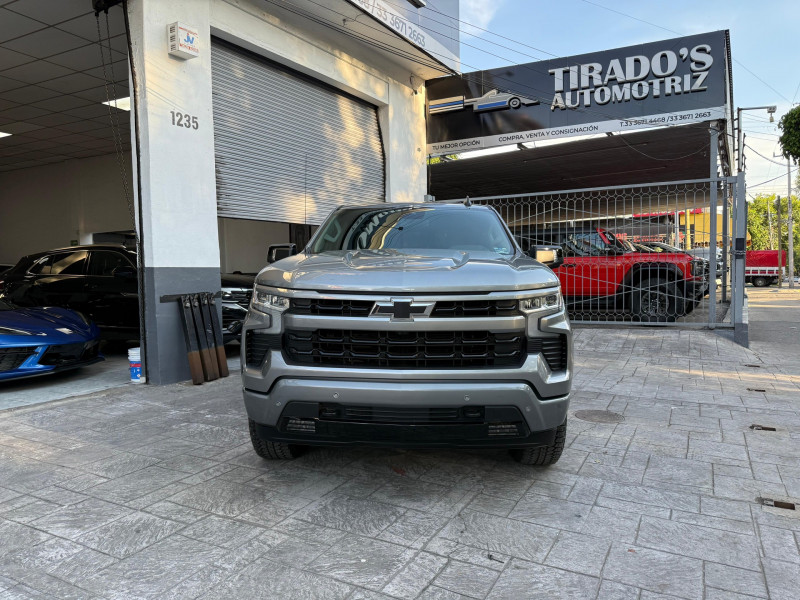 Chevrolet Cheyenne RST Z71 2024