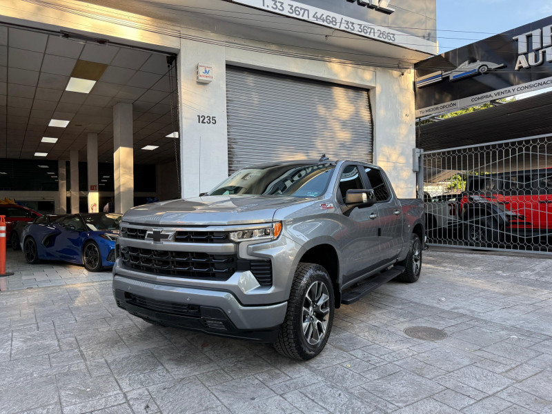 Chevrolet Cheyenne RST Z71 2024