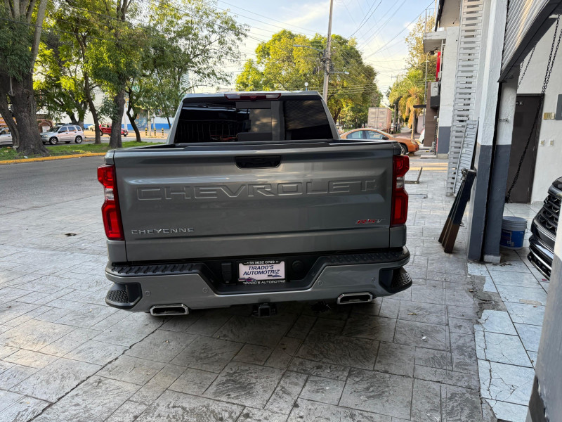 Chevrolet Cheyenne RST Z71 2024
