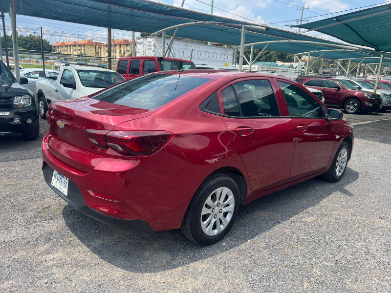 Chevrolet Onix LS 2022