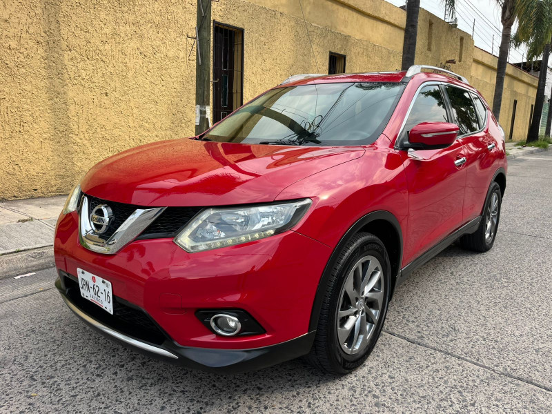 Nissan X-Trail Advance 2015