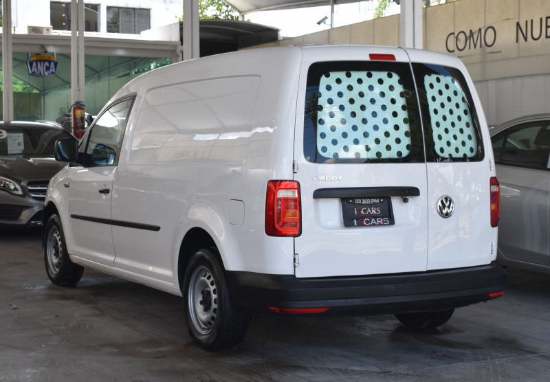 Volkswagen Caddy Maxi Cargo Van 2020