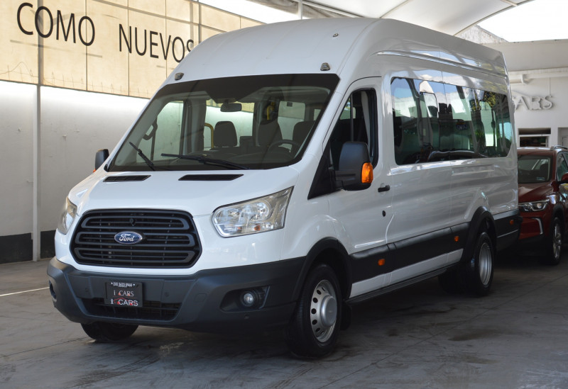 Ford Transit 18 Pasajeros 2016