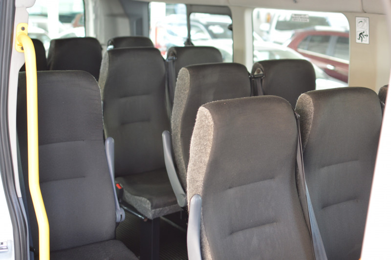 Ford Transit 18 Pasajeros 2016