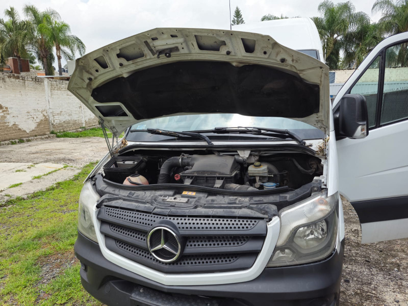 Mercedes Benz Sprinter Wagon L CARGO VAN 415 MEDIAN 2018