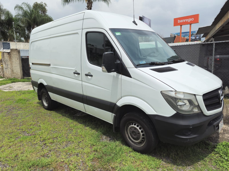 Mercedes Benz Sprinter Wagon L CARGO VAN 415 MEDIAN 2018