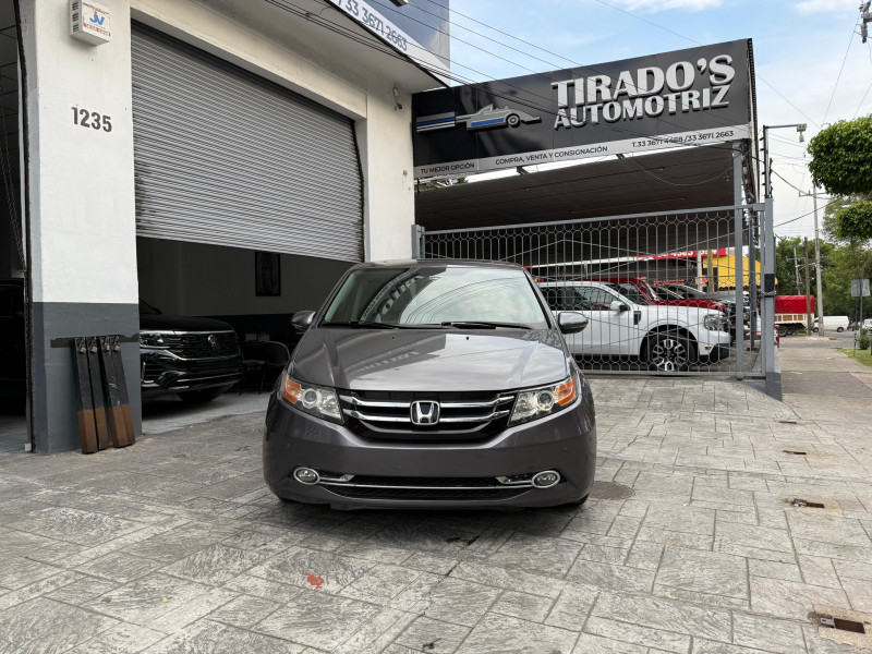 Honda Odyssey Touring 2014