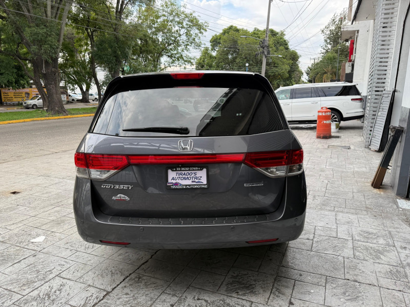 Honda Odyssey Touring 2014