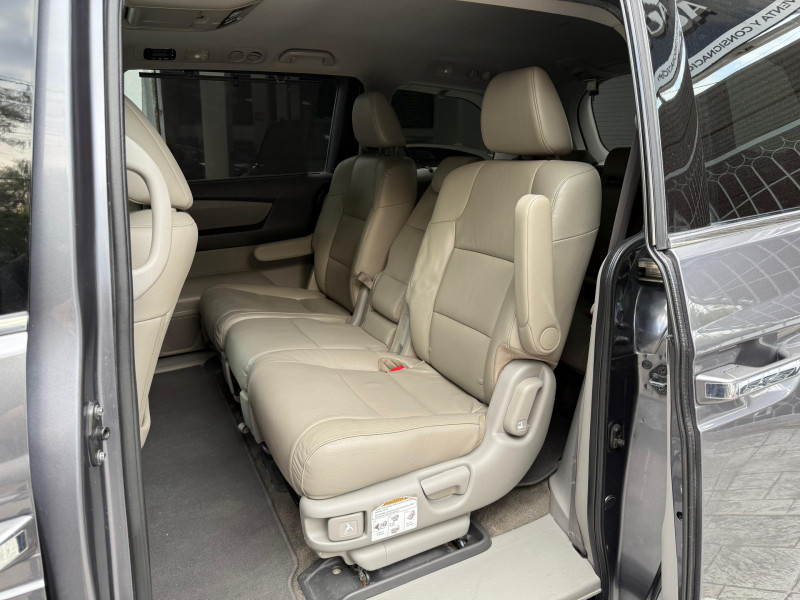 Honda Odyssey Touring 2014