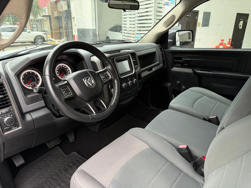 Dodge Ram 1500 ST 2015