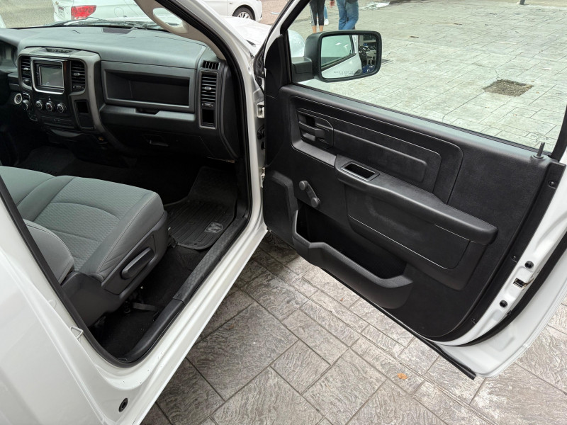 Dodge Ram 1500 ST 2015