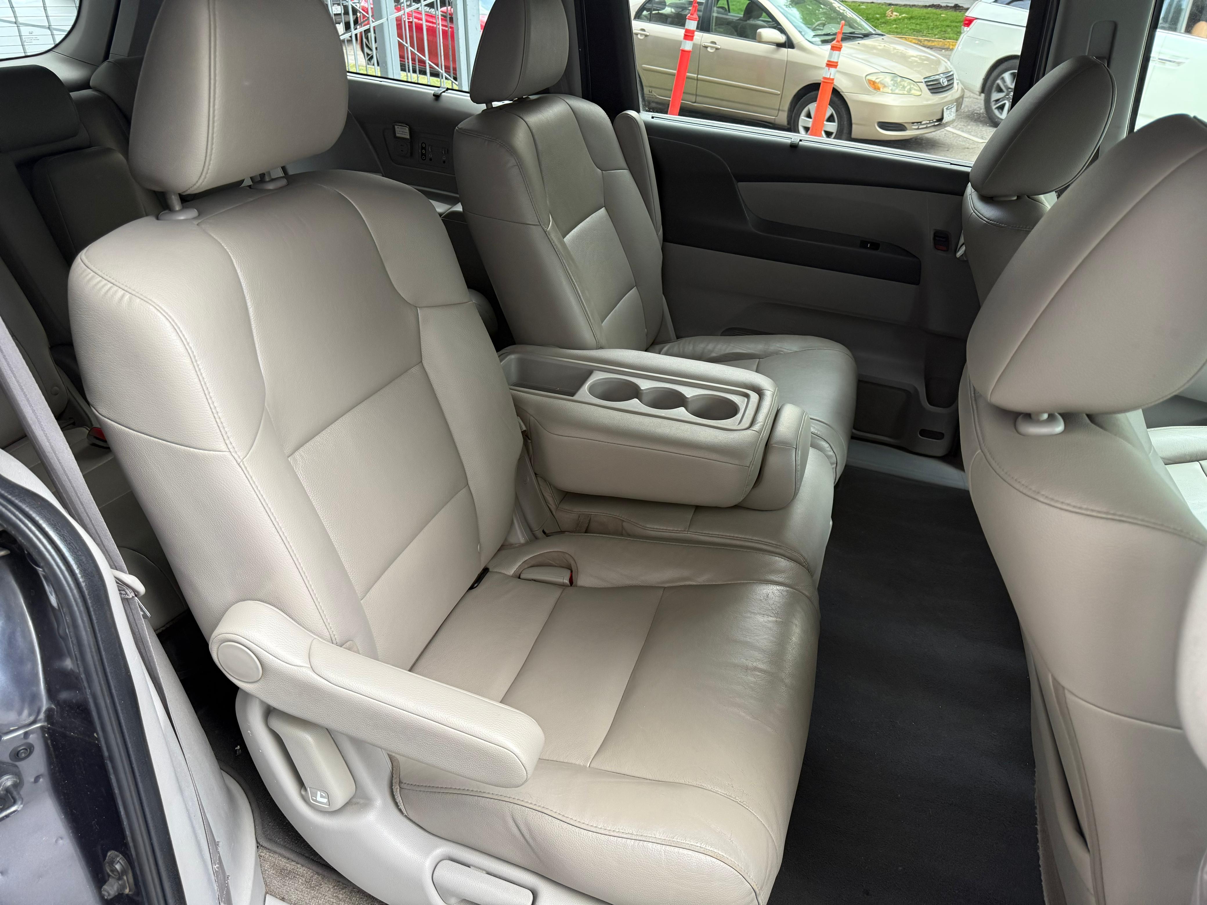 Honda Odyssey Touring 2014
