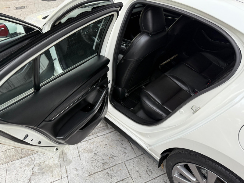 Mazda Mazda 3 i Grand Touring 2021