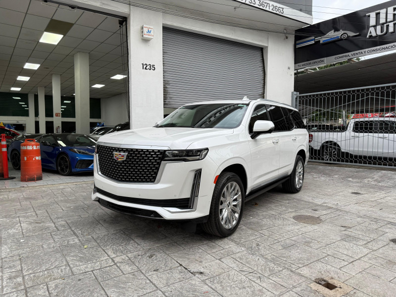 Cadillac Escalade corta 2023