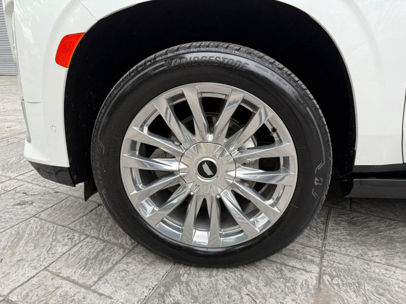 Cadillac Escalade corta 2023