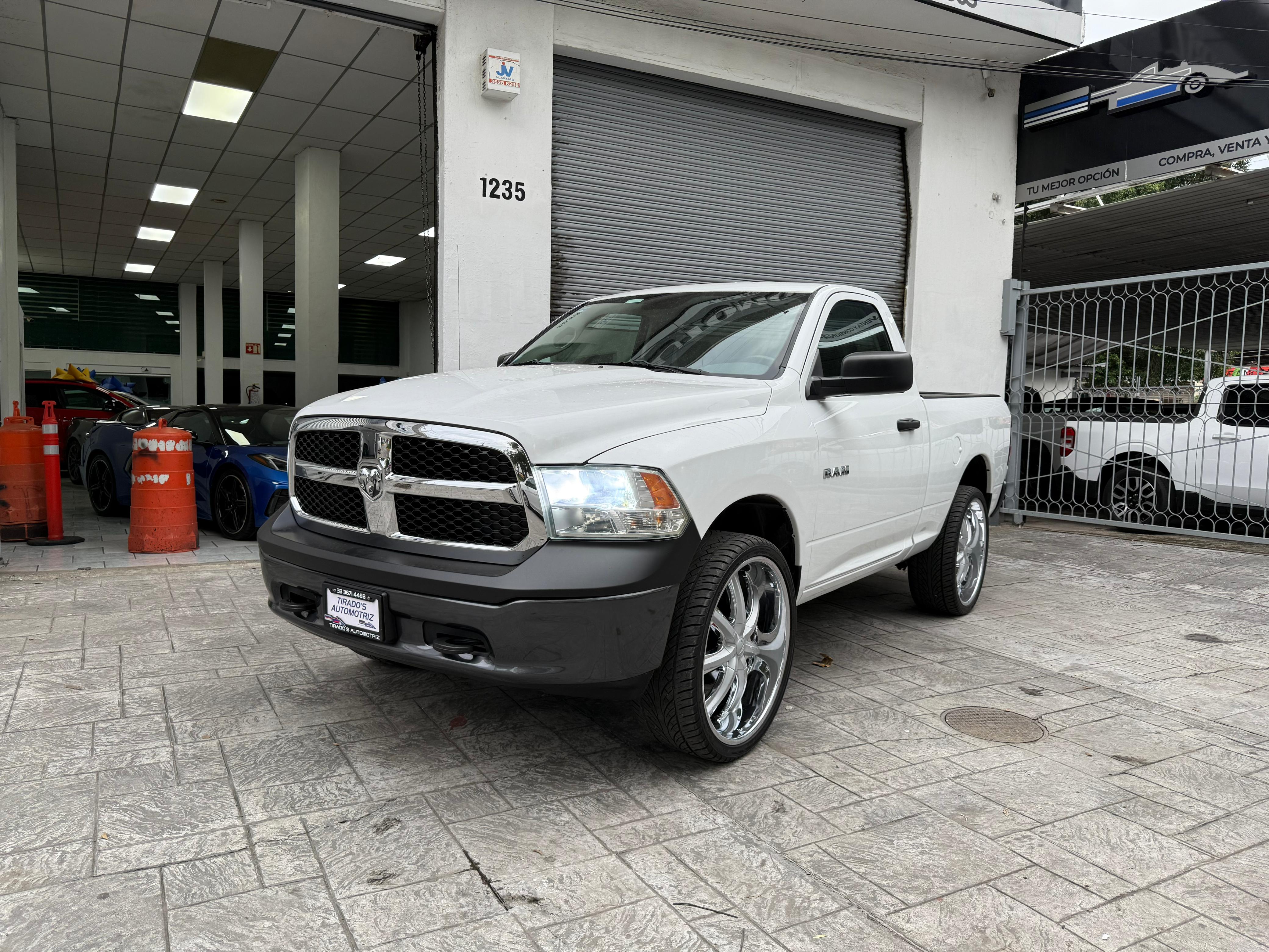 Dodge Ram 2500 L6 slt 2015