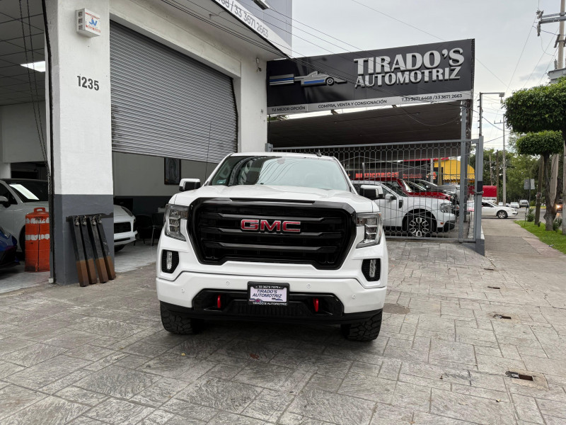 GMC Sierra SLE 4X4 2020
