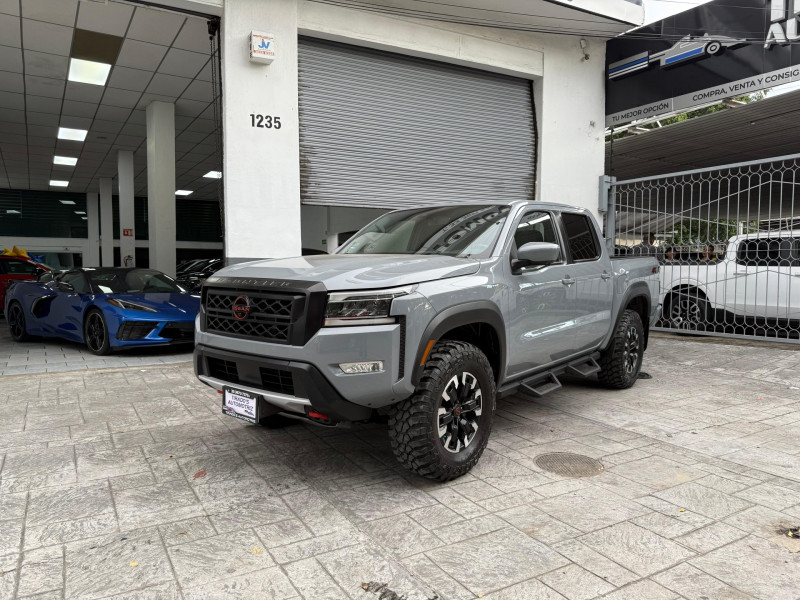 Nissan Frontier PRO 4X4 V6 2023