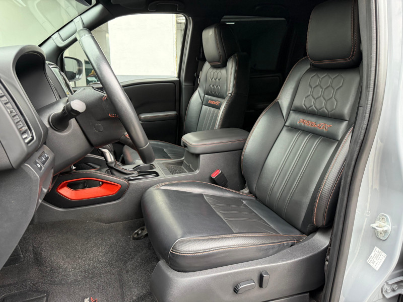 Nissan Frontier PRO 4X4 V6 2023